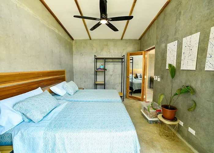 Casa La Vaca Loca * Tamarindo
